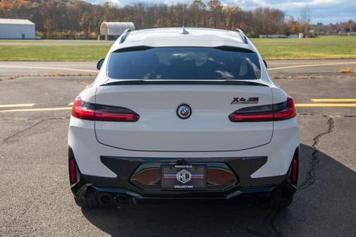 2023 BMW X4 M AWD
