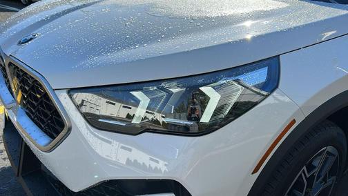 2025 BMW X2 xDrive28i