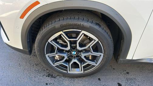 2025 BMW X2 xDrive28i