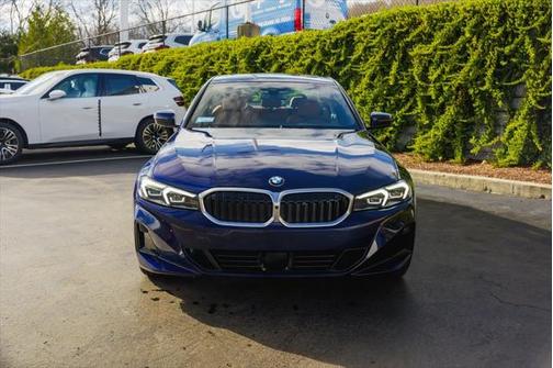 2025 BMW 330 i xDrive