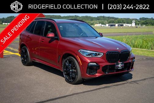 2021 BMW X5 M50i