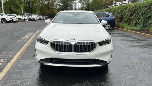 2026 BMW 530 i xDrive