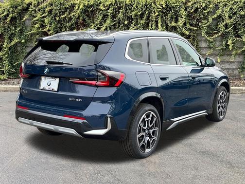 Night Dusk Blue Metallic 2026 BMW X1 xDrive28i