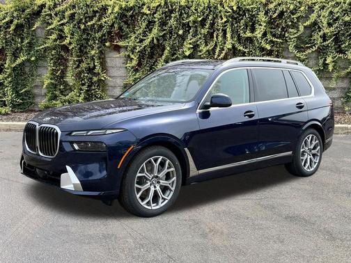 Tanzanite Blue II Metallic 2026 BMW X7 xDrive40i