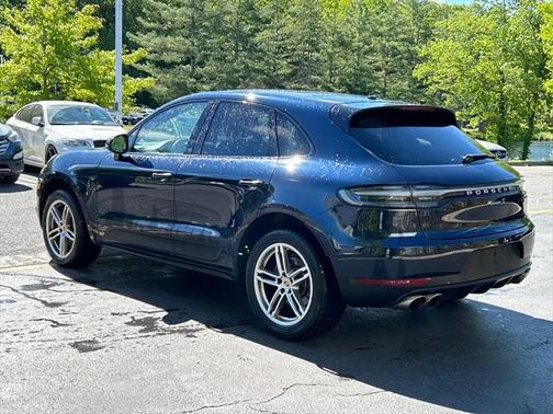 2020 Porsche Macan Base