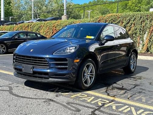2020 Porsche Macan Base