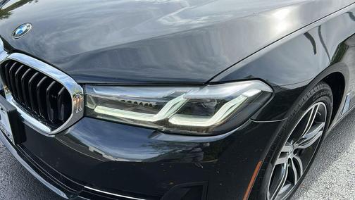 2022 BMW 530 i xDrive