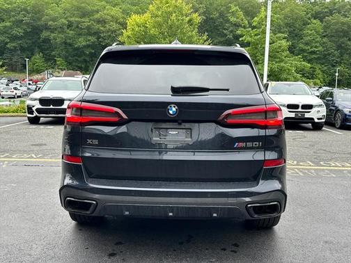 2023 BMW X5 M50i