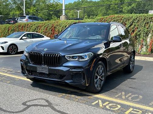 2023 BMW X5 M50i