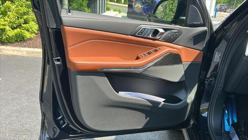 2026 BMW X7 M60i
