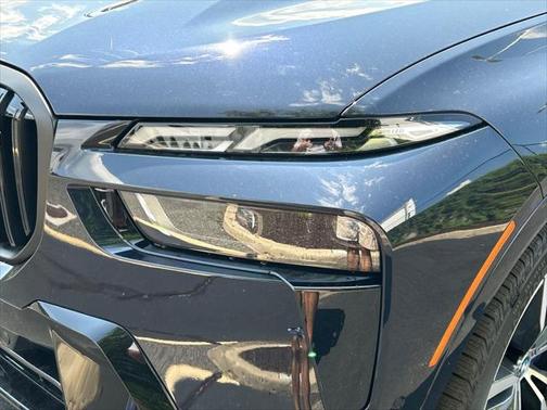 2026 BMW X7 M60i