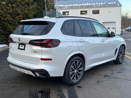2026 BMW X5 PHEV xDrive50e