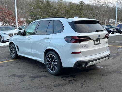 2026 BMW X5 PHEV xDrive50e