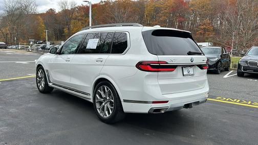 2023 BMW X7 xDrive40i