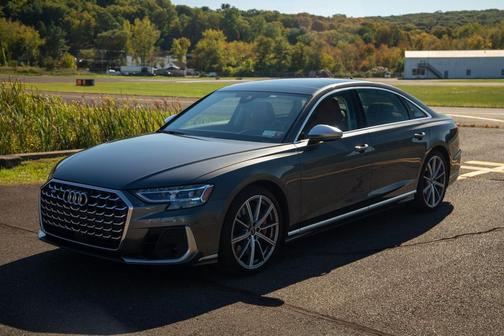 2023 Audi S8 4.0T