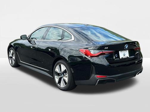 Black Sapphire Metallic 2023 BMW i4 Gran Coupe eDrive35