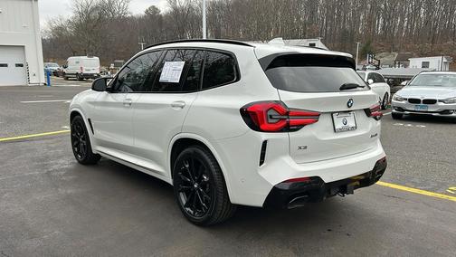 2023 BMW X3 M40i