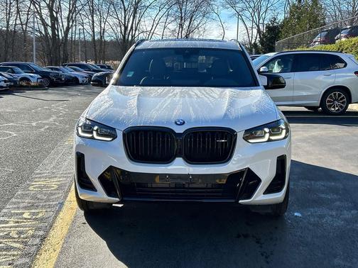 2023 BMW X3 M40i