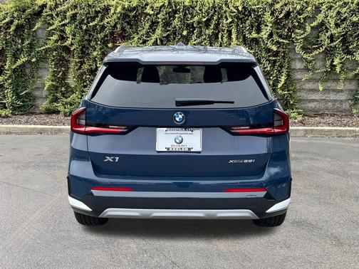 Night Dusk Blue Metallic 2026 BMW X1 xDrive28i