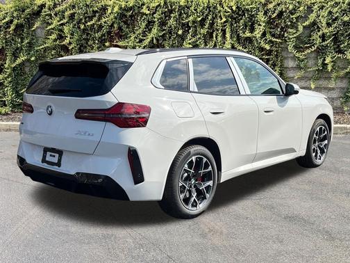 Alpine White 2026 BMW X3 30 xDrive