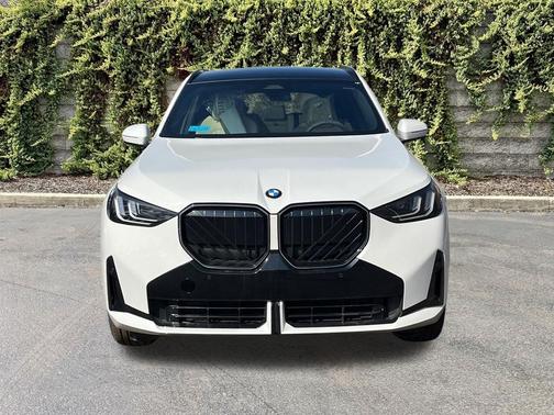 Alpine White 2026 BMW X3 30 xDrive