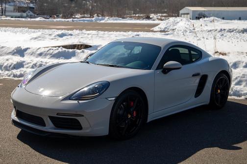 2018 Porsche 718 Cayman S
