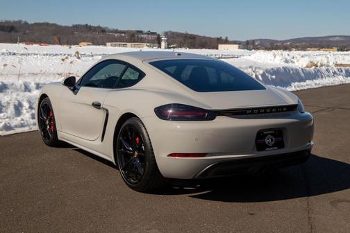 2018 Porsche 718 Cayman S