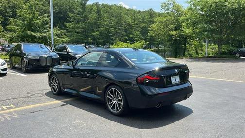 2024 BMW 230 i xDrive