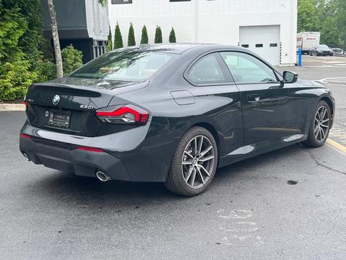 2024 BMW 230 i xDrive