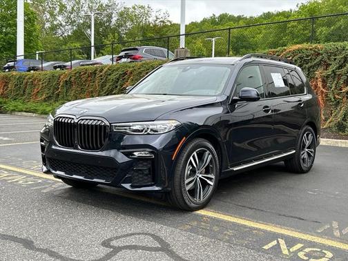 2022 BMW X7 xDrive40i