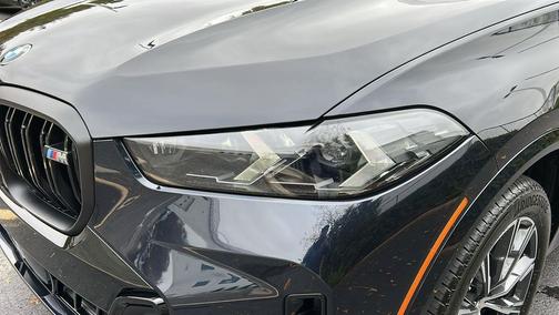 2024 BMW X5 M60i