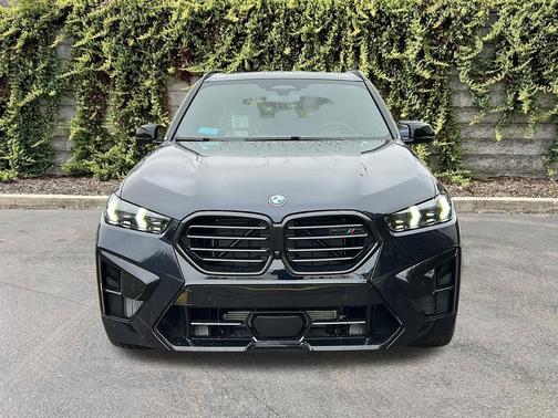 Carbon Black Metallic 2026 BMW X5 M Base