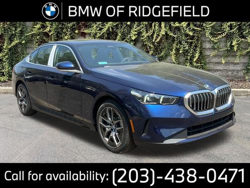 BLUE 2027 BMW 530 i xDrive