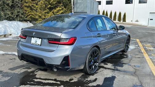 2026 BMW 330 xDrive NA