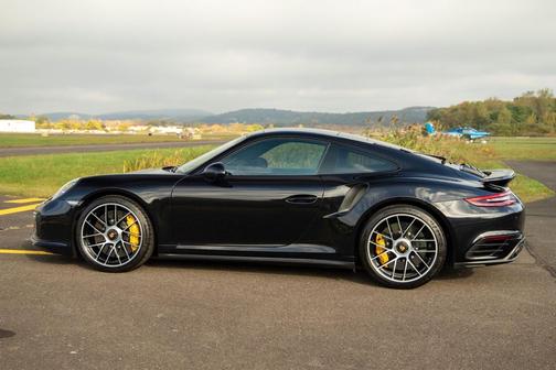 2018 Porsche 911 Turbo S