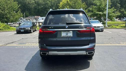 2022 BMW X7 xDrive40i