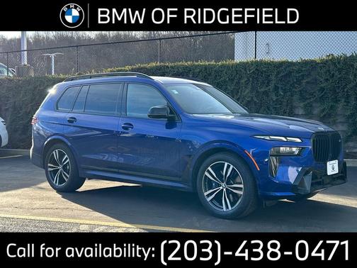 2023 BMW X7 M60i