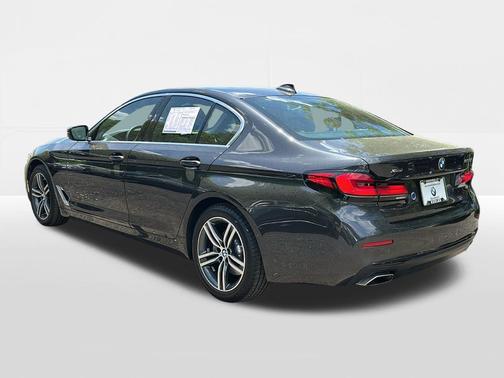 Dark Graphite Metallic 2023 BMW 530 i xDrive