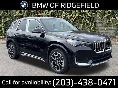 Black Sapphire Metallic 2026 BMW X1 xDrive28i