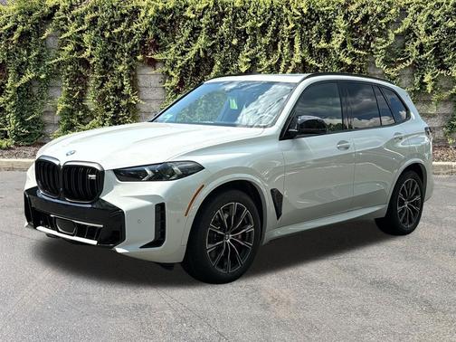Alpine White 2026 BMW X5 M60i