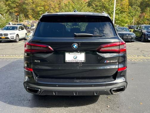 2023 BMW X5 M50i