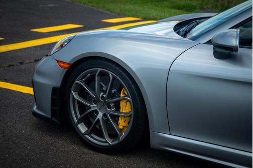2022 Porsche 718 Cayman GT4