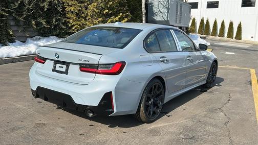 2026 BMW 330 xDrive NA