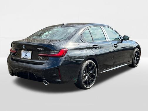 2026 BMW 330 xDrive NA