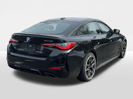 2024 BMW M440 i xDrive