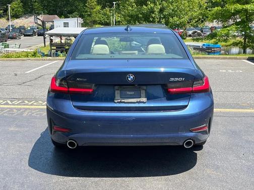 2022 BMW 330 xDrive