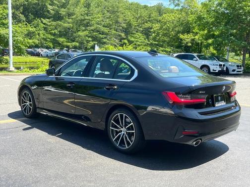 2022 BMW 330 xDrive