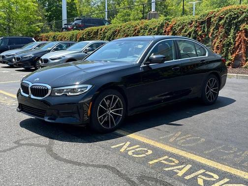 2022 BMW 330 xDrive
