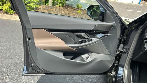 2026 BMW 530 i xDrive