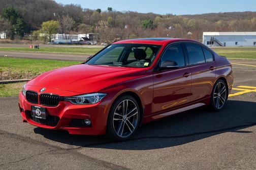Melbourne Red Metallic 2018 BMW 340 340i